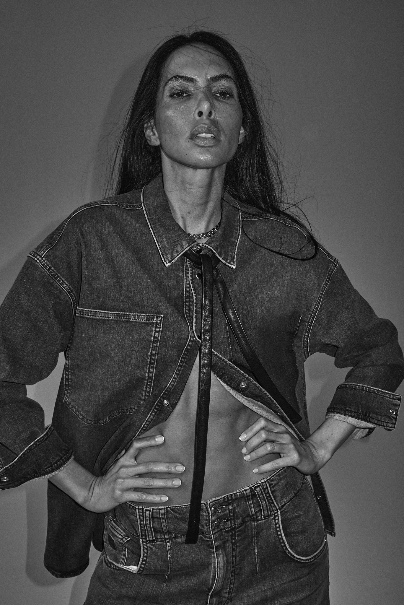 Modelshot / Black / Detail